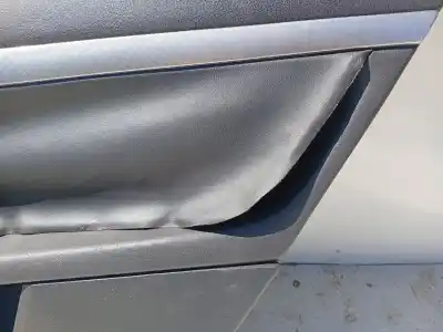 Автозапчастина б/у обликка задніх правіх дверей для peugeot 407 (6d_) 2.0 hdi 135 (6drhrh, 6drhre, 6drhrg, 6drhrj) посилання на oem iam 96625228zd  