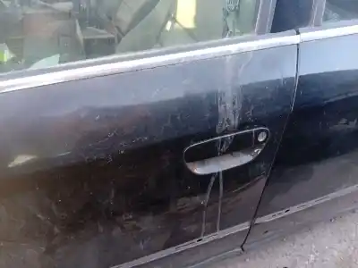 Автозапчасти б/у левая передняя дверь за audi a6 c5 avant (4b5) 1.9 tdi ссылки oem iam 4b0831051d  