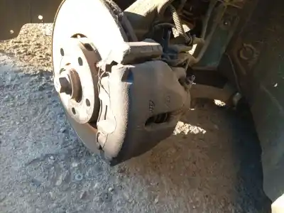 Peça sobressalente para automóvel em segunda mão pinça de travão dianteira esquerda por audi a6 c5 avant (4b5) 1.9 tdi referências oem iam 8e0615123a