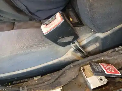 Peça sobressalente para automóvel em segunda mão chicote / encaixe cinto segurança dianteiro direito por audi a6 c5 avant (4b5) 1.9 tdi referências oem iam 4b0857756h