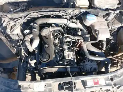 Peça sobressalente para automóvel em segunda mão cárter por audi a6 c5 avant (4b5) 1.9 tdi referências oem iam 058103598b