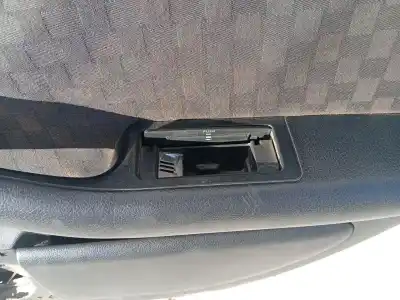 Автозапчасти б/у обивка задней правой двери за audi a6 c5 avant (4b5) 1.9 tdi ссылки oem iam 4b0867306  
