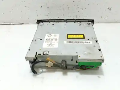 Second-hand car spare part audio system / radio cd for renault megane ii sedán (lm0/1_) 1.9 dci (lm0g, lm1g, lm2c) oem iam references 8200485081  