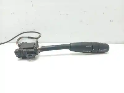 Pezzo di ricambio per auto di seconda mano  per PEUGEOT 206 FASTBACK (2A/C)  Riferimenti OEM IAM 6239J4  