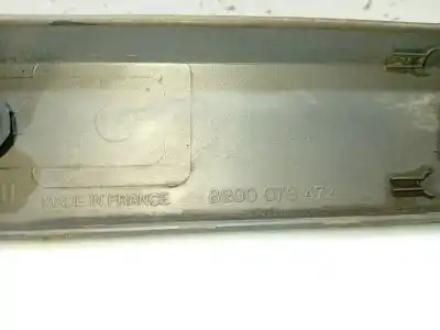 Pezzo di ricambio per auto di seconda mano modanatura posteriore per renault megane ii sedán (lm0/1_) 1.9 dci (lm0g, lm1g, lm2c) riferimenti oem iam 8200073472  