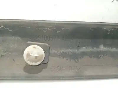 Second-hand car spare part decorative moulding for peugeot 206 fastback (2a/c) 2.0 hdi 90 oem iam references 8545q7 8545y7 9625100577