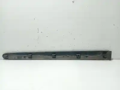 Pezzo di ricambio per auto di seconda mano modanatura posteriore per peugeot 206 fastback (2a/c) 2.0 hdi 90 riferimenti oem iam 8546e6 8546k9 9625100777