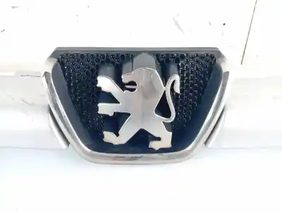 Автозапчастина б/у решіта переднього бампера для peugeot 206 fastback (2a/c) 2.0 hdi 90 посилання на oem iam 7804h4 7804h5 9628691277