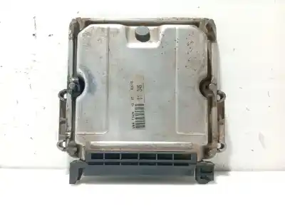 Pezzo di ricambio per auto di seconda mano CENTRALINA MOTORE per PEUGEOT 206 FASTBACK (2A/C) 2.0 HDI 90 Riferimenti OEM IAM 9641606980  