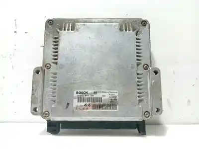 Автозапчасти б/у блок управления двигателем за peugeot 206 fastback (2a/c) 2.0 hdi 90 ссылки oem iam 9641606980 0281010500 edc15c2