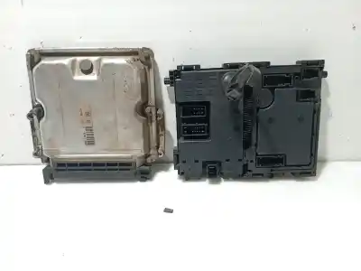 Pezzo di ricambio per auto di seconda mano CENTRALINA MOTORE per PEUGEOT 206 FASTBACK (2A/C) 2.0 HDI 90 Riferimenti OEM IAM 9641606980  