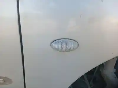 Second-hand car spare part right side light for peugeot 206 fastback (2a/c) 2.0 hdi 90 oem iam references 632573