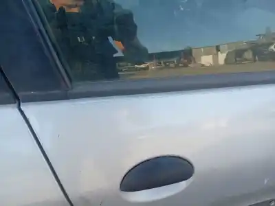 Автозапчастина б/у передні праві двері для peugeot 206 fastback (2a/c) 2.0 hdi 90 посилання на oem iam 9004k5  