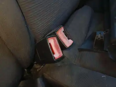 Автозапчасти б/у ЛЕВЫЙ ЗАДНИЙ КРЮК РЕМНЯ за SEAT CORDOBA (6L2) 1.9 TDI ссылки OEM IAM 6Q0857488B  