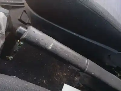 Автозапчастина б/у важіль ручного гальма для seat cordoba (6l2) 1.9 tdi посилання на oem iam 6q0711303al  