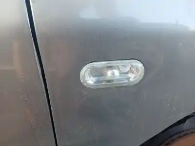 Автозапчастина б/у права бічна лампа для seat cordoba (6l2) 1.9 tdi посилання на oem iam 1j0949117