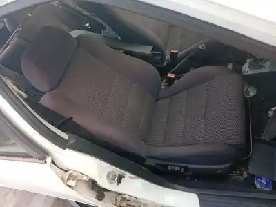 Gebrauchtes Autoersatzteil RECHTER VORDERSITZ zum HONDA CIVIC VI FASTBACK (MA, MB) 1.4 I (MA8, MB2) OEM-IAM-Referenzen 6151ADD  