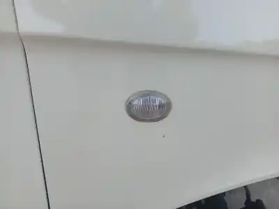 Автозапчасти б/у правая боковая фонарь за LANCIA YPSILON (843_) 1.2 (843.AXB1A) ссылки OEM IAM 46813514  