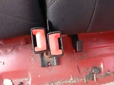 Автозапчасти б/у крюк для ремня задний правый за ford fiesta vi (cb1, ccn) 1.0 ecoboost ссылки oem iam 1515262