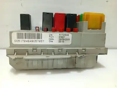 Second-hand car spare part fuse box unit for lancia ypsilon (843_) 1.2 (843.axb1a) oem iam references 51724649 57657 