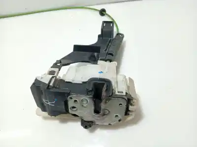 Second-hand car spare part front right door lock for lancia ypsilon (843_) 1.2 (843.axb1a) oem iam references 51739843  51772304