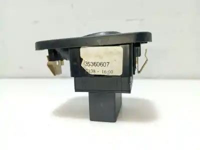 Second-hand car spare part right front power window switch for lancia ypsilon (843_) 1.2 (843.axb1a) oem iam references 735360607  