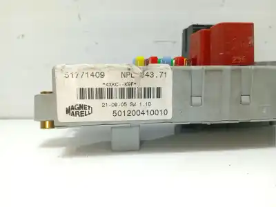 Second-hand car spare part fuse box unit for lancia ypsilon (843_) 1.2 (843.axb1a) oem iam references 51771409 501200410010 51733919cpl