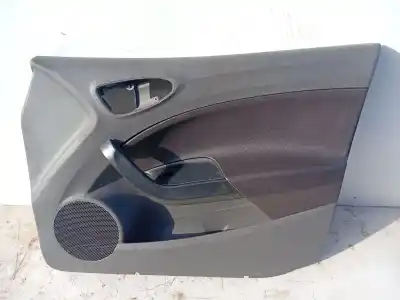 Tweedehands auto-onderdeel BEKLEDING RECHTS VOORDEUR voor SEAT IBIZA IV (6J5, 6P1) 1.2 TDI OEM IAM-referenties 6J4867012B  