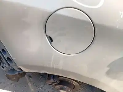 Pièce détachée automobile d'occasion BOUCHON DU RÉSERVOIR D'ESSENCE pour RENAULT GRAND SCÉNIC III (JZ0/1_) 1.9 DCI Références OEM IAM   