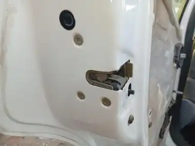 Pezzo di ricambio per auto di seconda mano SERRATURA PORTA POSTERIORE SINISTRA per CITROEN C3 I (FC_, FN_) 1.4 I Riferimenti OEM IAM 9137A1  
