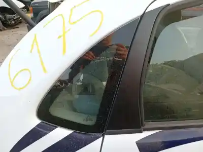 Piesă de schimb auto la mâna a doua GEAM MIC FIX SPATE DREAPTA pentru CITROEN C3 I (FC_, FN_) 1.4 I Referințe OEM IAM 9204H0  