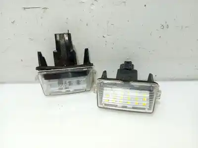 Second-hand car spare part LICENCE PLATE LIGHT for TOYOTA AURIS RANCHERA FAMILIAR (_E18_) 1.8 HYBRID (ZWE186_) OEM IAM references 812700D120  