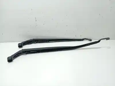 Автозапчастина б/у лівий передній ручок склоочисника для toyota auris ranchera familiar (_e18_) 1.8 hybrid (zwe186_) посилання на oem iam 8522102310  8521102300