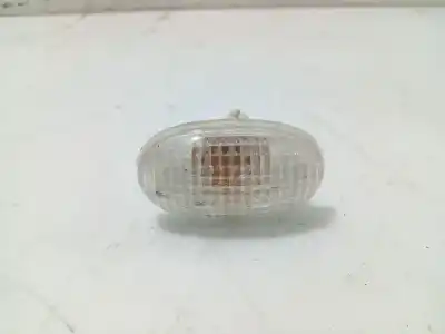 Tweedehands auto-onderdeel linker zijlamp voor chevrolet aveo / kalos fastback (t200) 1.2 oem iam-referenties 96415789