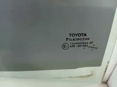 Автозапчастина б/у вікно задне ліве для toyota auris ranchera familiar (_e18_) 1.8 hybrid (zwe186_) посилання на oem iam 6810402360  