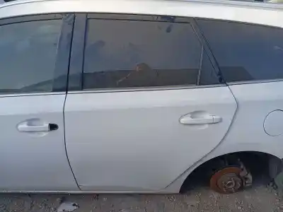 Автозапчасти б/у задняя левая дверь за toyota auris ranchera familiar (_e18_) 1.8 hybrid (zwe186_) ссылки oem iam 6700402390