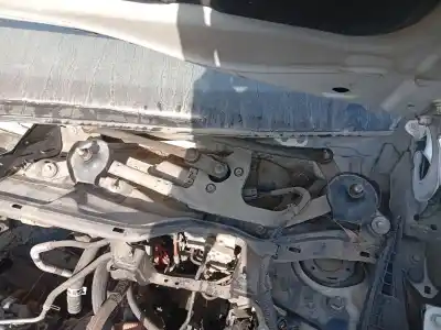 Автозапчасти б/у мотор переднего стеклоочистителя за toyota auris ranchera familiar (_e18_) 1.8 hybrid (zwe186_) ссылки oem iam 8511002340