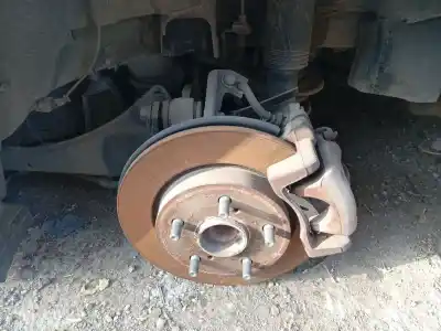 Автозапчасти б/у задняя левая поворотка за toyota auris ranchera familiar (_e18_) 1.8 hybrid (zwe186_) ссылки oem iam 4230502140