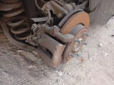 Автозапчасти б/у задний правый тормозной суппорт за toyota auris ranchera familiar (_e18_) 1.8 hybrid (zwe186_) ссылки oem iam 4783002101