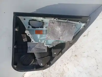 Автозапчасти б/у обивка задней левой двери за toyota auris ranchera familiar (_e18_) 1.8 hybrid (zwe186_) ссылки oem iam 6777602380  6778802110