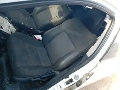 Автозапчасти б/у левое переднее сидение за toyota auris ranchera familiar (_e18_) 1.8 hybrid (zwe186_) ссылки oem iam 6040adi