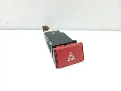 Second-hand car spare part hazard warning lights for hyundai getz (tb) 1.1 12v cat oem iam references 937901c000