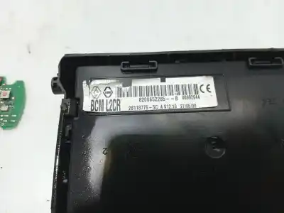Pezzo di ricambio per auto di seconda mano centralina motore per renault clio iii business riferimenti oem iam 55594571  8200652284
