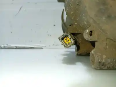 Second-hand car spare part air conditioning compressor for renault clio iii business oem iam references 8200953359  