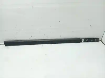 Peça sobressalente para automóvel em segunda mão moldagem por renault clio iii business referências oem iam 