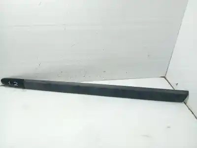 Peça sobressalente para automóvel em segunda mão moldagem por renault clio iii business referências oem iam 