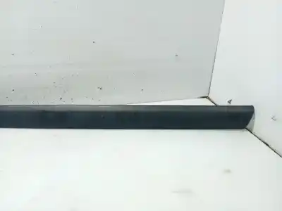 Peça sobressalente para automóvel em segunda mão moldagem por renault clio iii business referências oem iam   8200072237f