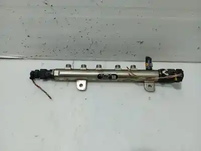 Pezzo di ricambio per auto di seconda mano rampa iniettori per citroen c5 berlina exclusive riferimenti oem iam 9645689580