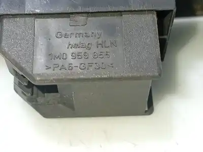 Автозапчасти б/у выключатель переднего правого окна за seat leon (1m1) 1.6 16 v ссылки oem iam 1m0959855   Автозапчасти б/у выключатель переднего правого окна за seat leon (1m1) 1.6 16 v ссылки oem iam 1m0959855