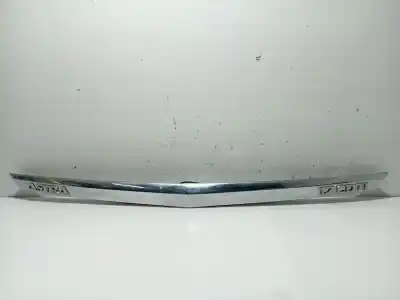 Pezzo di ricambio per auto di seconda mano modanatura per opel astra h (a04) 1.7 cdti (l48) riferimenti oem iam 13223917